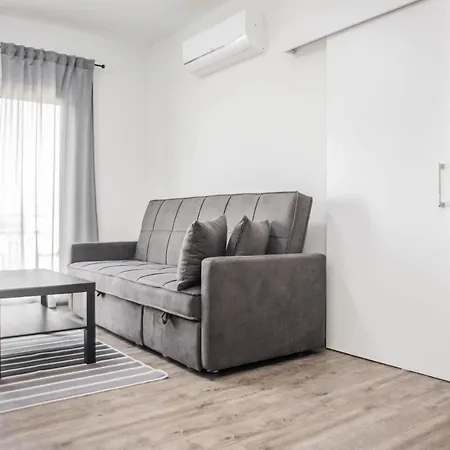 Apartment Lovely One Bedroom With View *