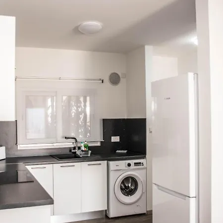 Lovely One Bedroom With View Apartment Kissonerga