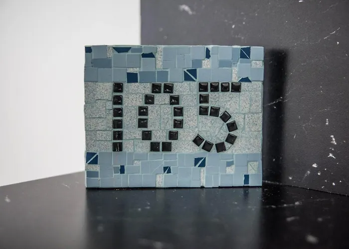 Lovely One Bedroom With View Apartment *