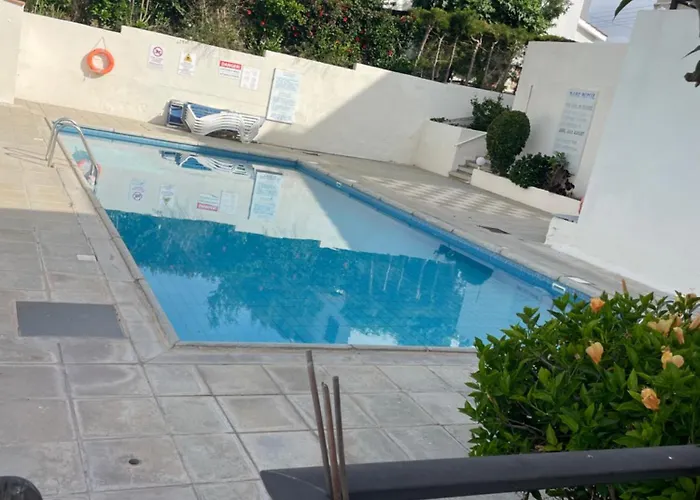 Lovely One Bedroom With View Apartment